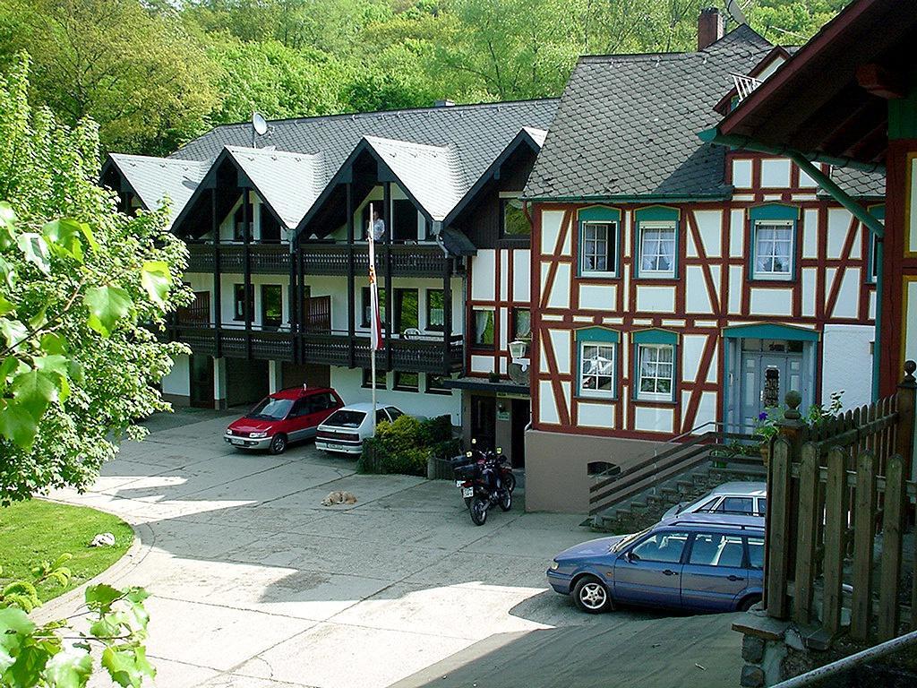 Baunhoeller-Muehle Hotel Emmelshausen Bagian luar foto