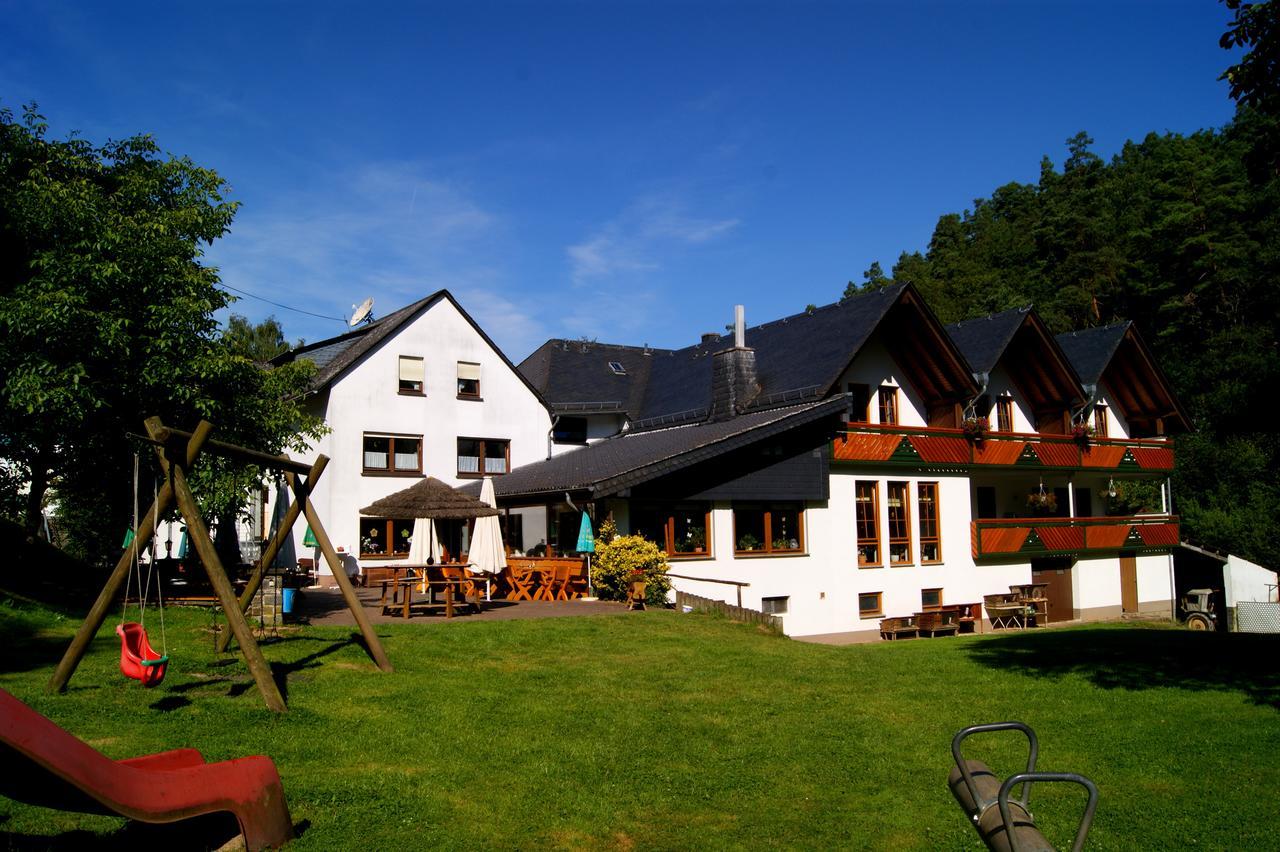 Baunhoeller-Muehle Hotel Emmelshausen Bagian luar foto