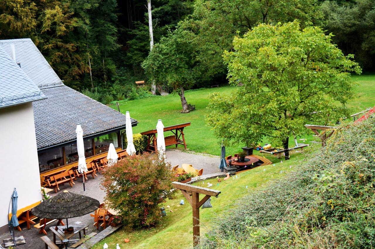 Baunhoeller-Muehle Hotel Emmelshausen Bagian luar foto